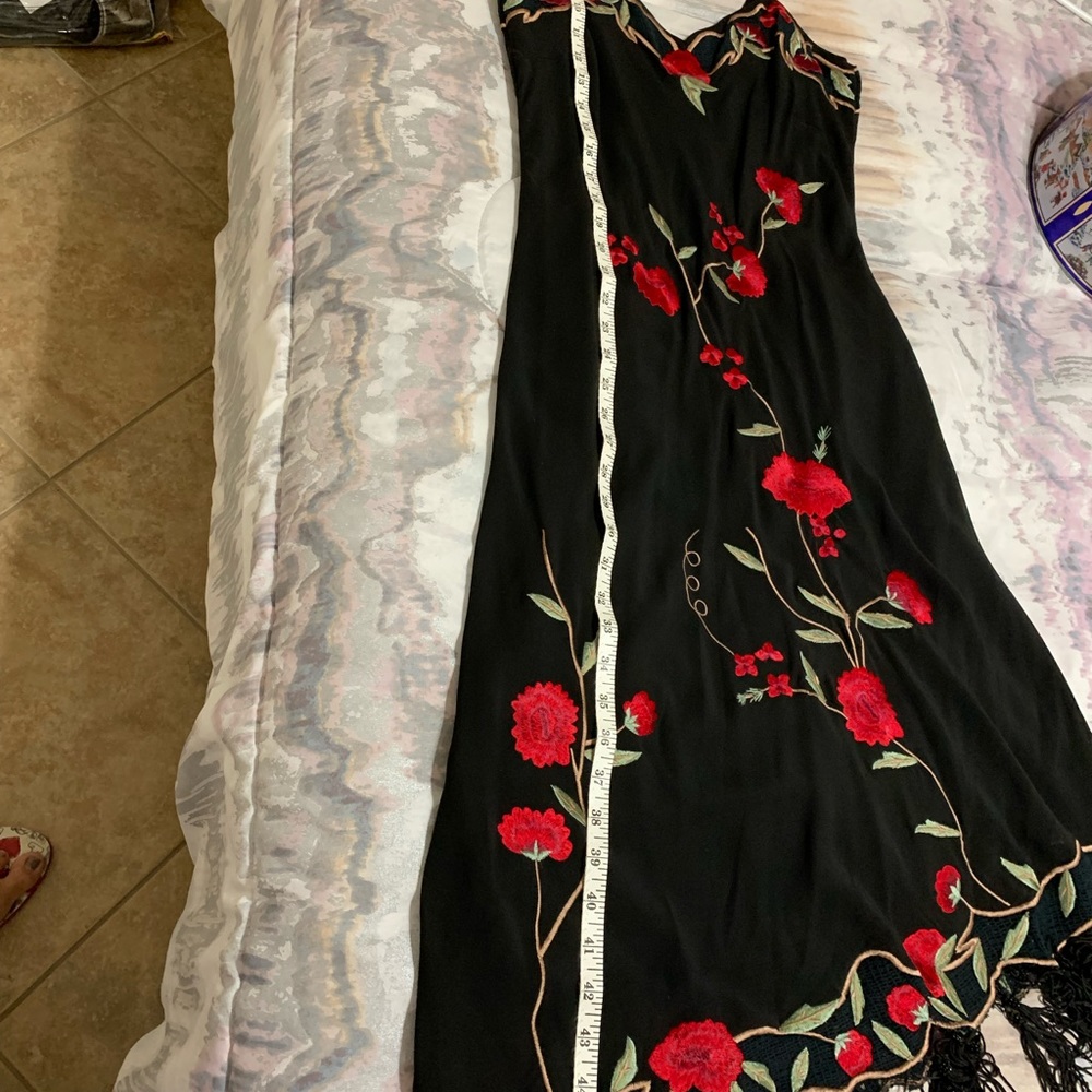Clothes - Picture 4 of 7